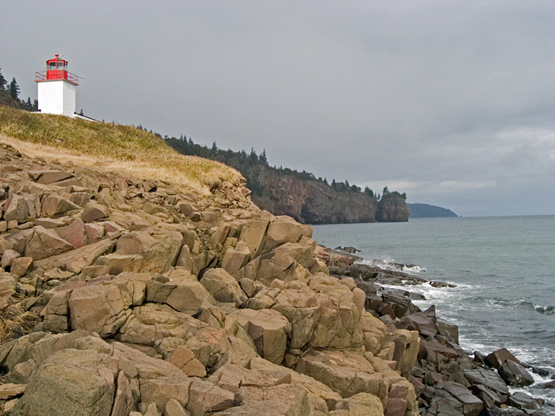 Cape_dOr_lighthouse2.jpg