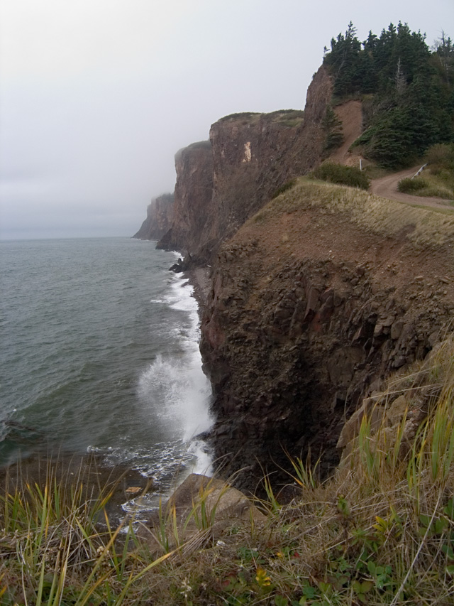 Cape_dOr_cliffs.jpg
